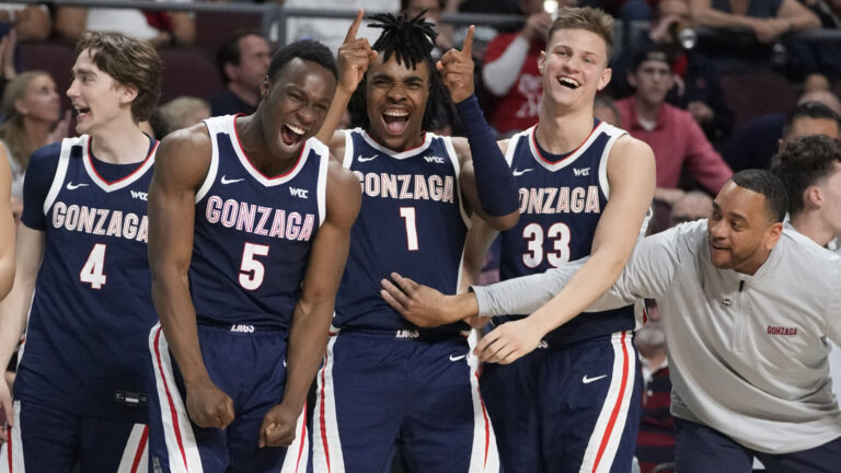 Midwest Region: (9) Gonzaga Bulldogs vs (1) Houston Cougars