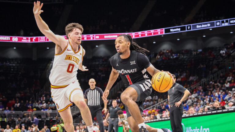 Cincinnati Bearcats Over DePaul Blue Demons