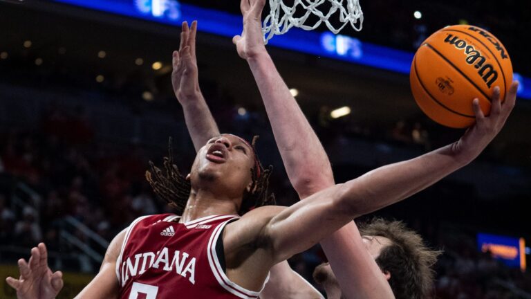 4. Indiana Hoosiers