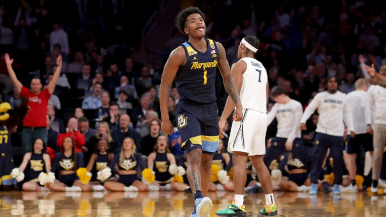 21) Marquette Golden Eagles
