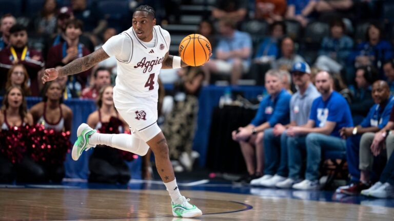 South Region First Round: (13) Yale vs. Texas A&M (4)