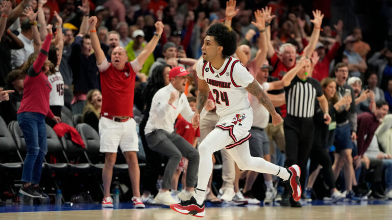 (10) Clemson Tigers vs (13) Louisville Cardinals