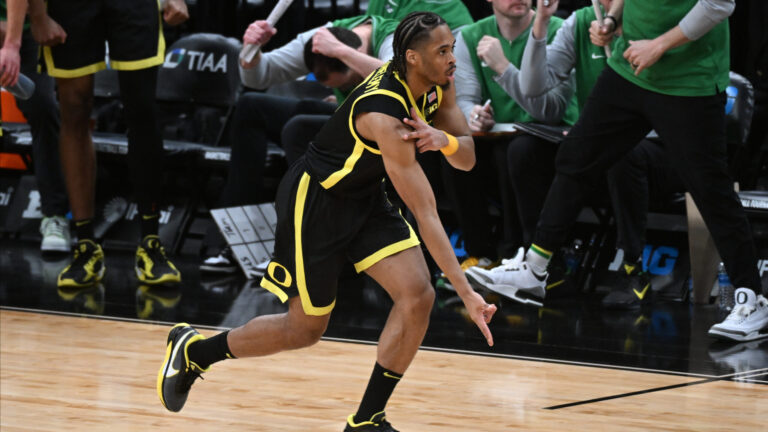 East Region First Round: (12) Liberty vs. Oregon (5)