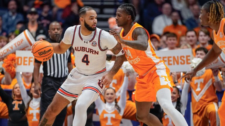 3) Auburn Tigers