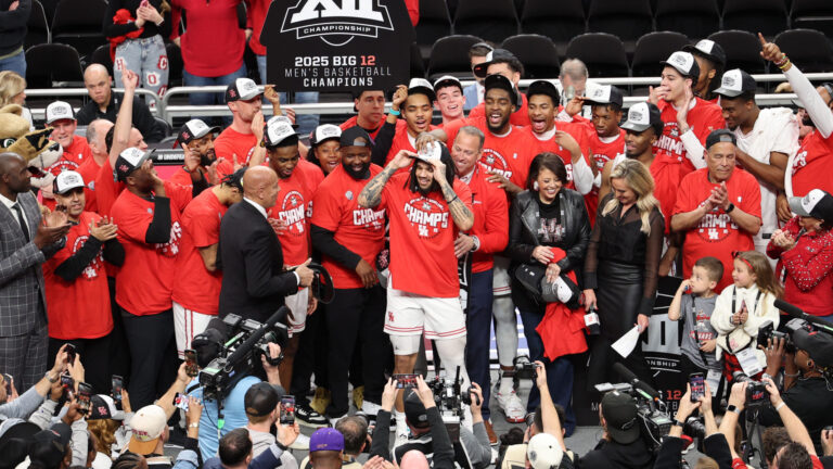 Houston Cougars - No. 1 Seed Midwest Region