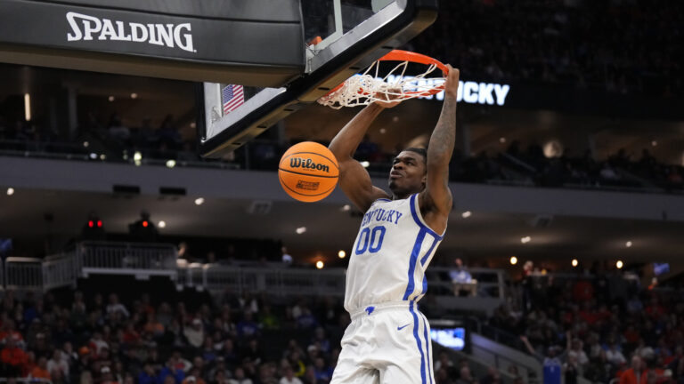 Midwest Region: (6) Illinois Fighting Illini vs (3) Kentucky Wildcats