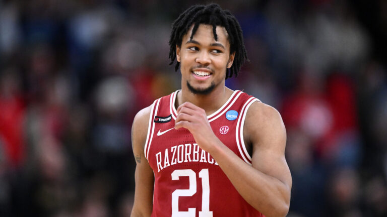 (10) Arkansas Razorbacks (22-13) vs. (3) Texas Tech Red Raiders (27-8)