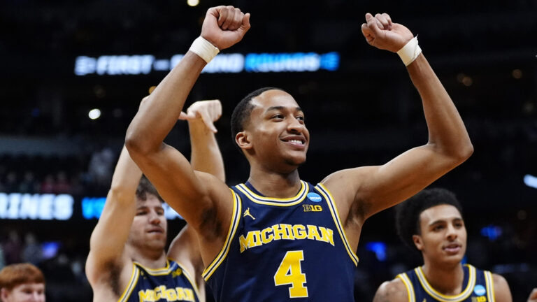 (5) Michigan Wolverines (27-9) vs. (1) Auburn Tigers (30-5)