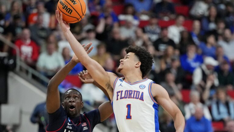 (1) Florida (32-4) OVER (4) Maryland (27-8)