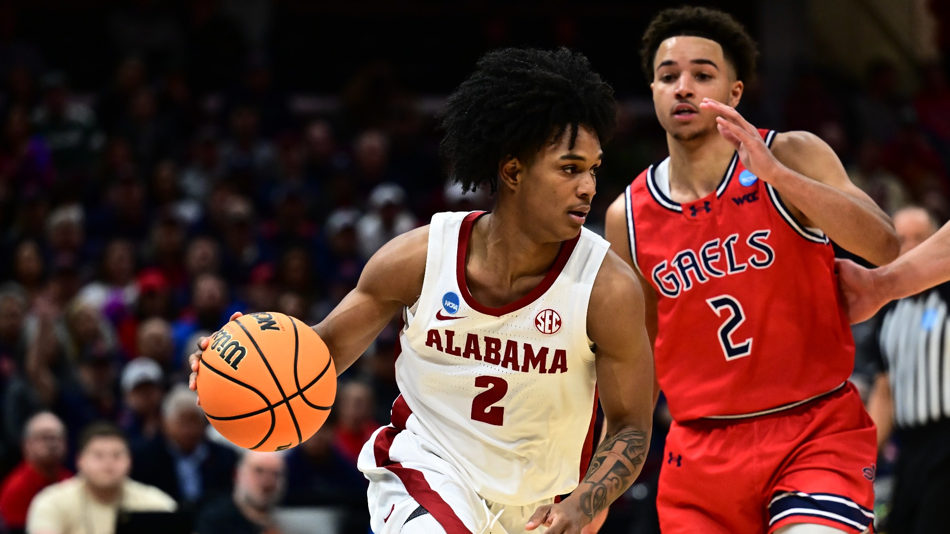5. Alabama (+1600)