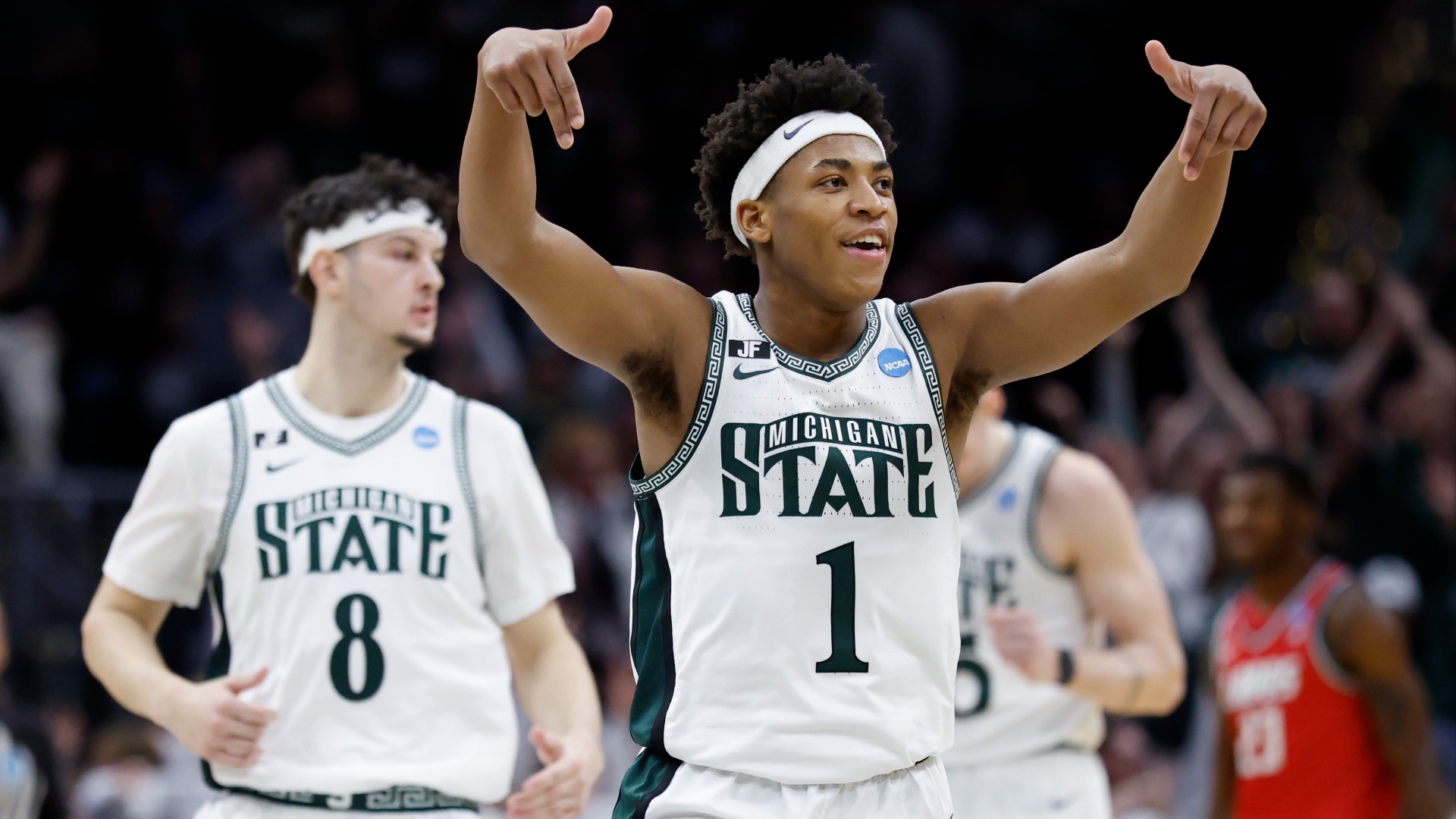 8. Michigan State (+2200)