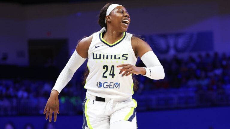 T6. Dallas Wings