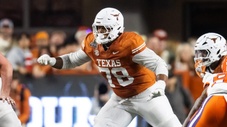 7. New York Jets- OL Kelvin Banks Jr, Texas
