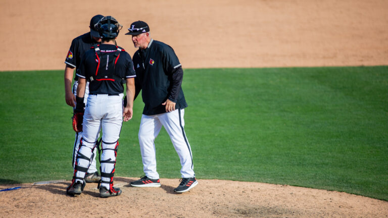 17) Louisville Cardinals