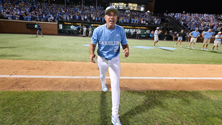 12) North Carolina Tar Heels