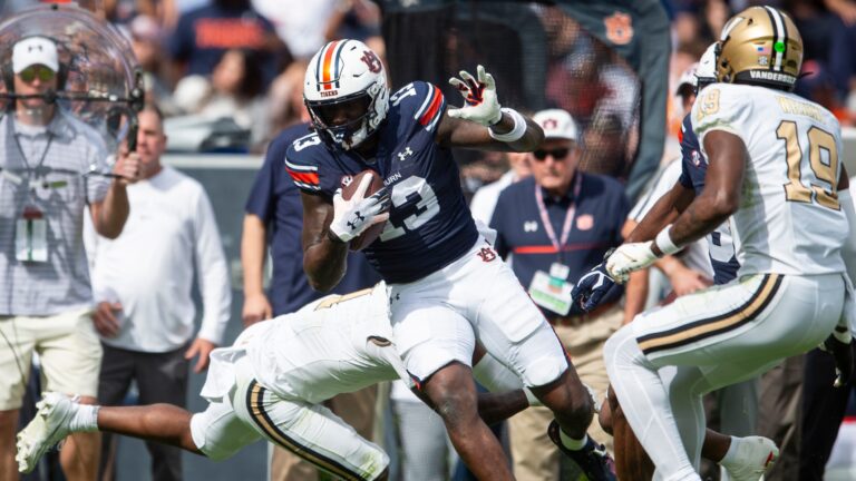 25. Rivaldo Fairweather - Auburn Tigers