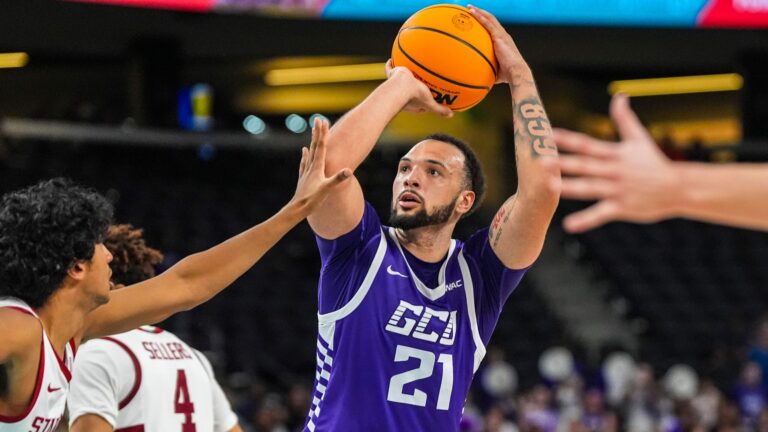 15) F JaKobe Coles, Grand Canyon