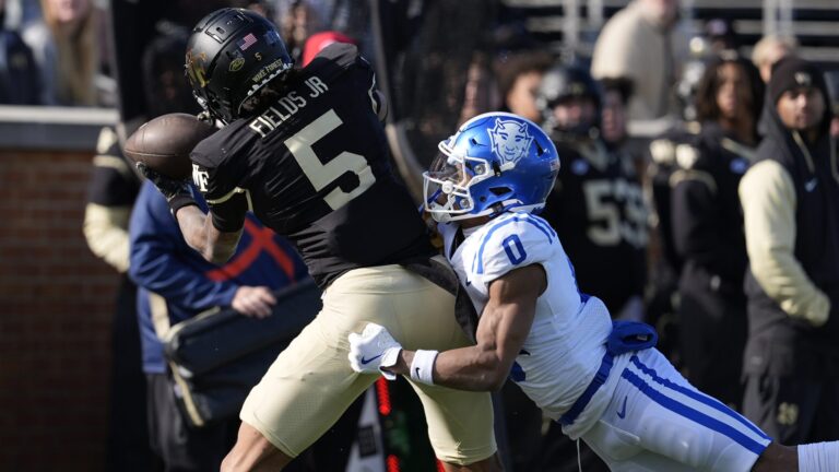 44. Horatio Fields - Notre Dame Fighting Irish