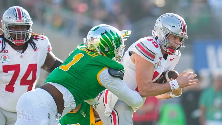 54) EDGE Jordan Burch, Oregon