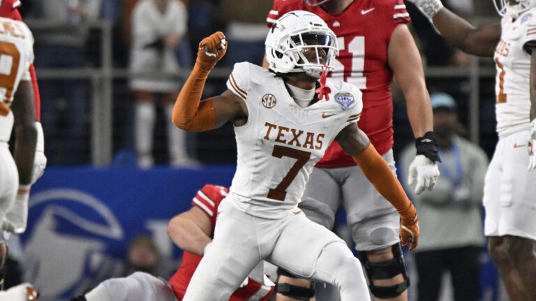 13. Miami Dolphins- CB Jahdae Barron, Texas