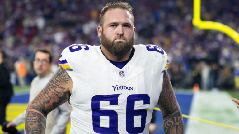 23. Dalton Risner, G