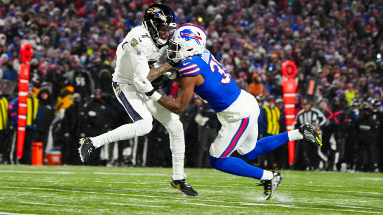 3. Rasul Douglas, CB