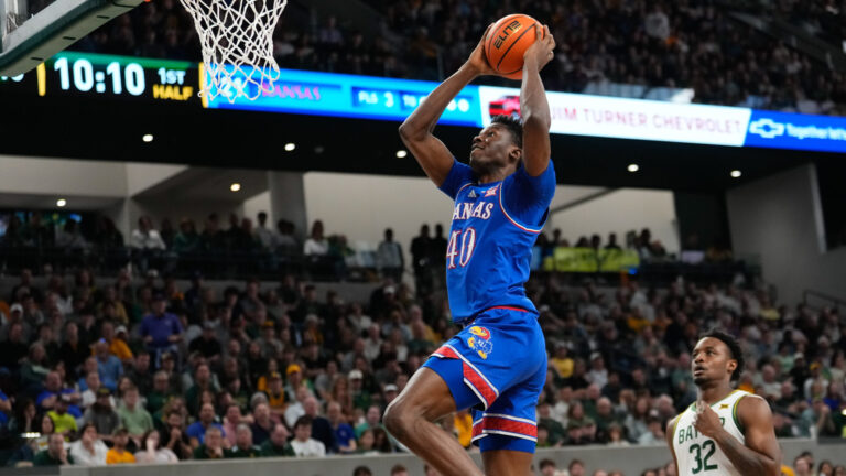 15) Kansas Jayhawks