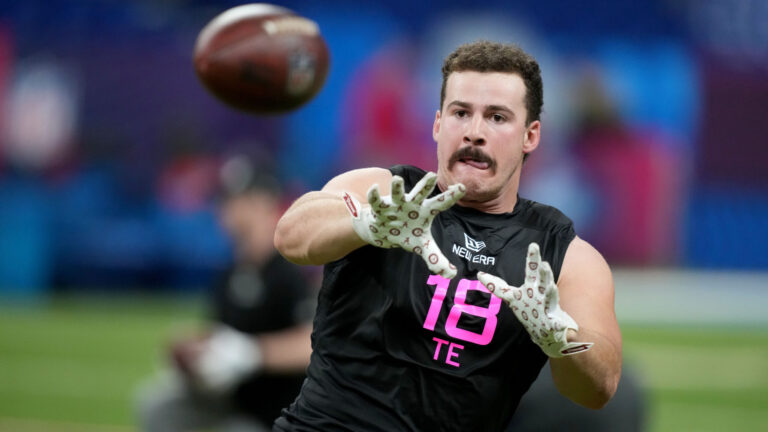 20. Robbie Ouzts - Alabama Crimson Tide