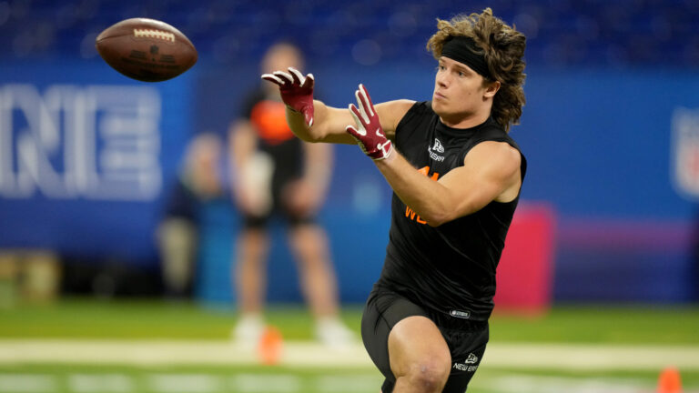 22. Isaac TeSlaa - Arkansas Razorbacks