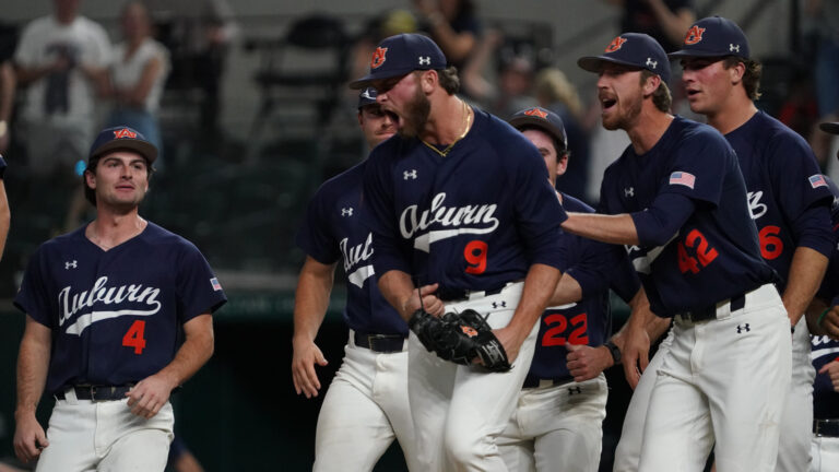 8) Auburn Tigers