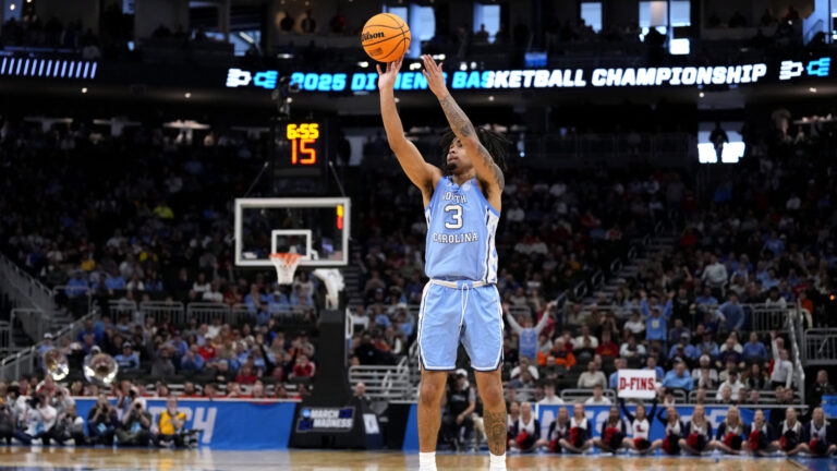 52) G Elliot Cadeau North Carolina --> Michigan