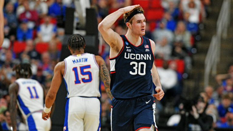 13) F Liam McNeeley, Dallas Mavericks