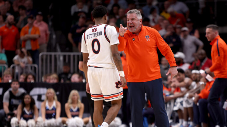 2) Auburn Tigers