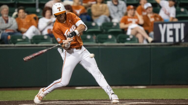 1) Texas Longhorns