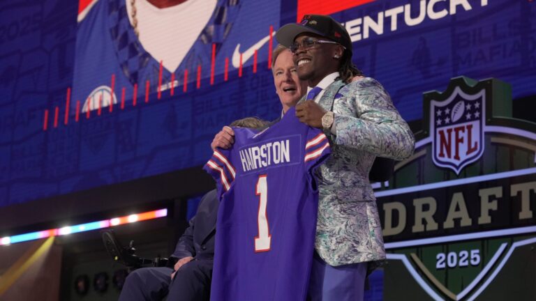 4) Buffalo Bills