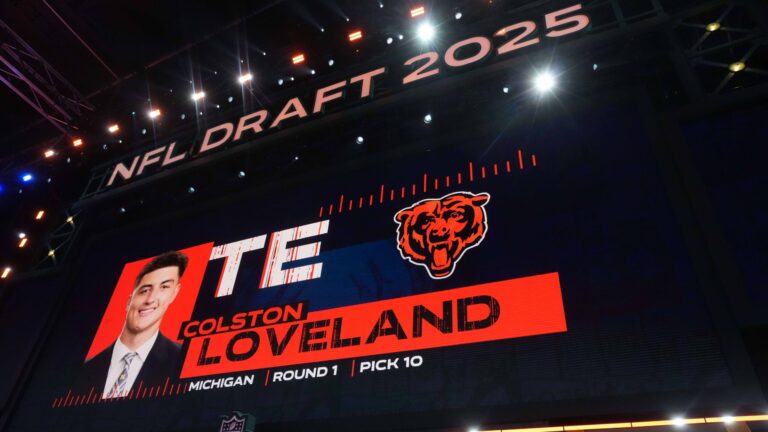 6) Chicago Bears