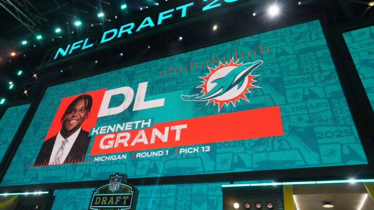20) Miami Dolphins