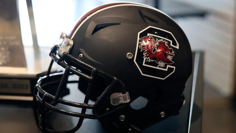 49. Kam Pringle, OL