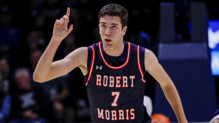 42. Alvaro Folgueiras, Iowa