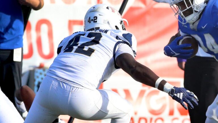 10) LB Reggie Peterson, FIU