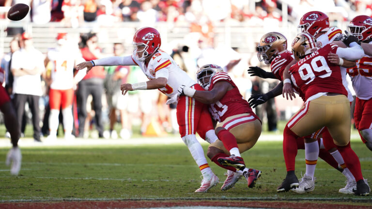 133. Kevin Givens, DT