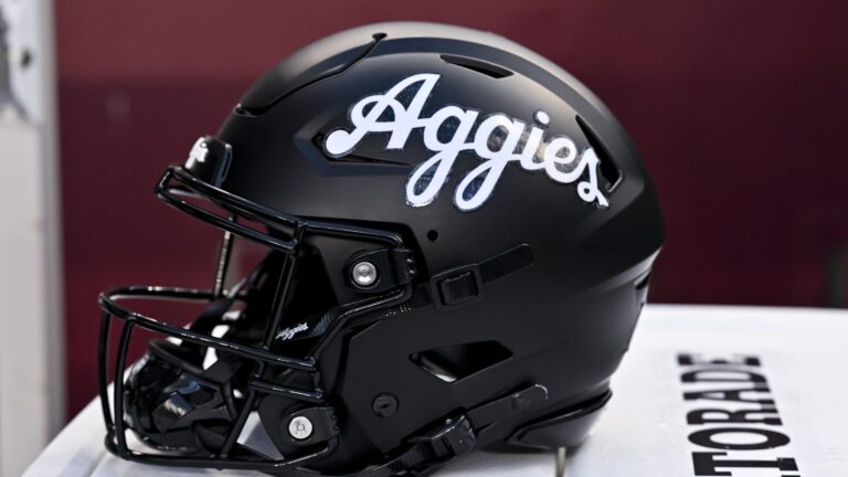 14) TE Eric Karner, Texas A&M