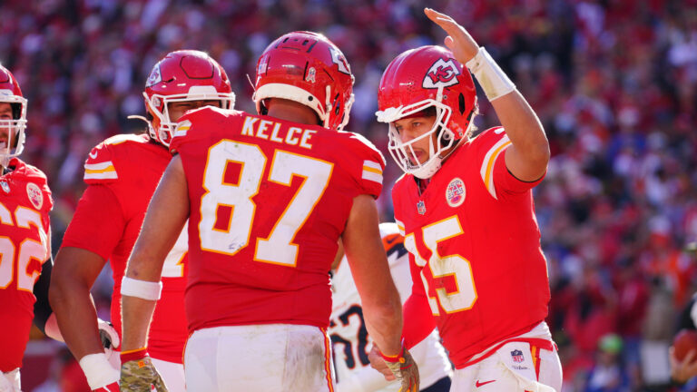 2) AFC 2 Seed: Kansas City Chiefs