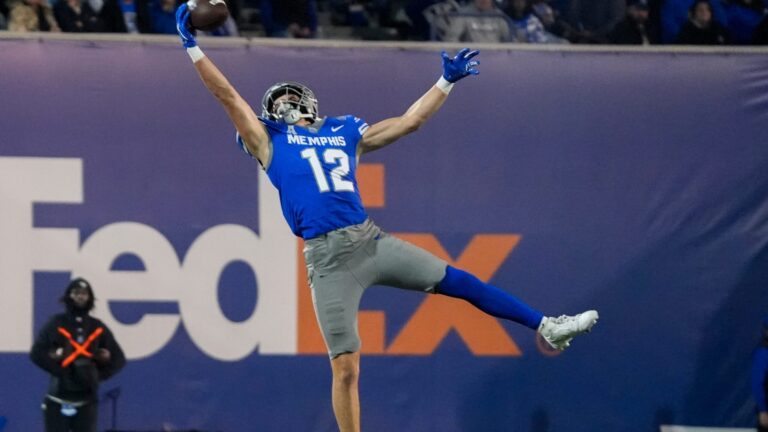 75. Brady Kluse - Memphis Tigers