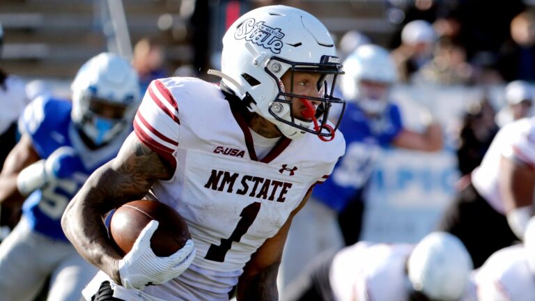 36. Seth McGowan, RB