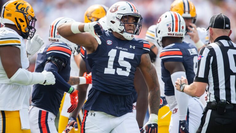 19) EDGE Keldric Faulk, Auburn