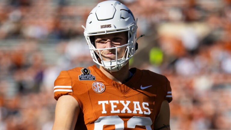 40. Spencer Shannon - TE - Texas Longhorns