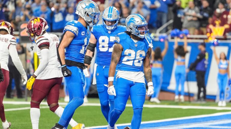 Week 3: Detroit at Baltimore - September 22 at 8:15