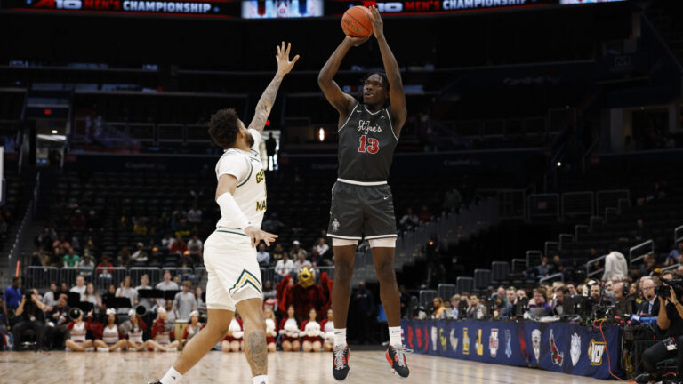 27) F Rasheer Fleming, Saint Joseph's