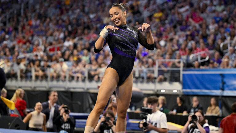37. Aleah Finnegan (Gymnastics)